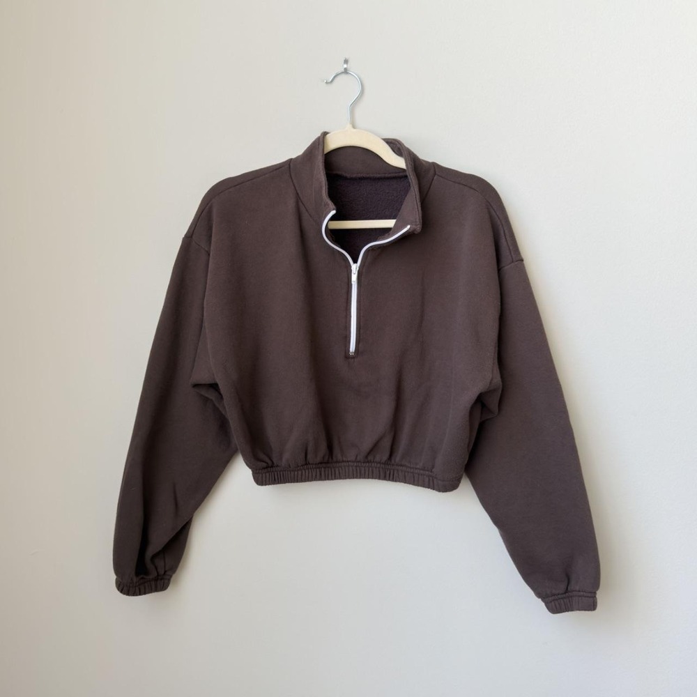 Sporty Ballet Athletic Cropped Quarter Zip Sweatshirt